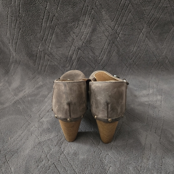 Sanita Leather Block Heel Clogs Womens Sz 6 EU 37 Sandals Shoes Heels Gray. - Picture 6 of 8